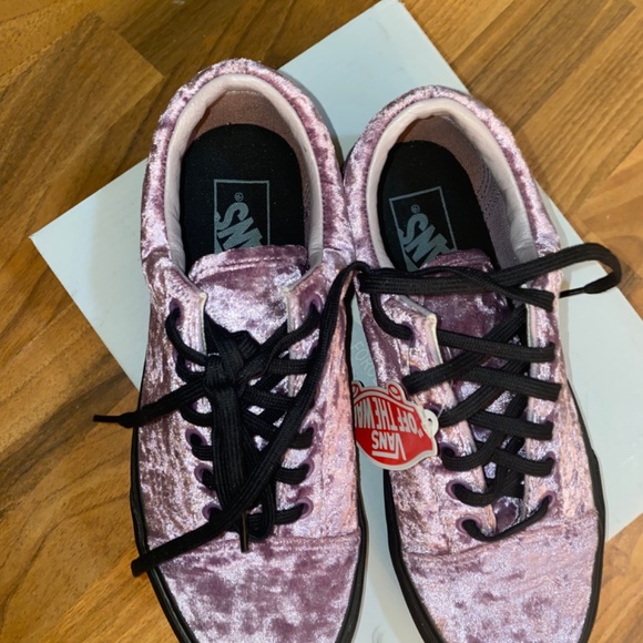 Brand new purple suede vans - Picture 3 of 3